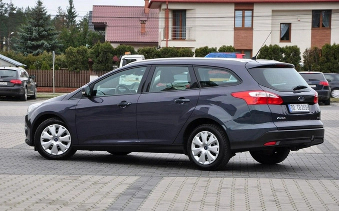Ford Focus cena 24900 przebieg: 221000, rok produkcji 2013 z Płoty małe 704